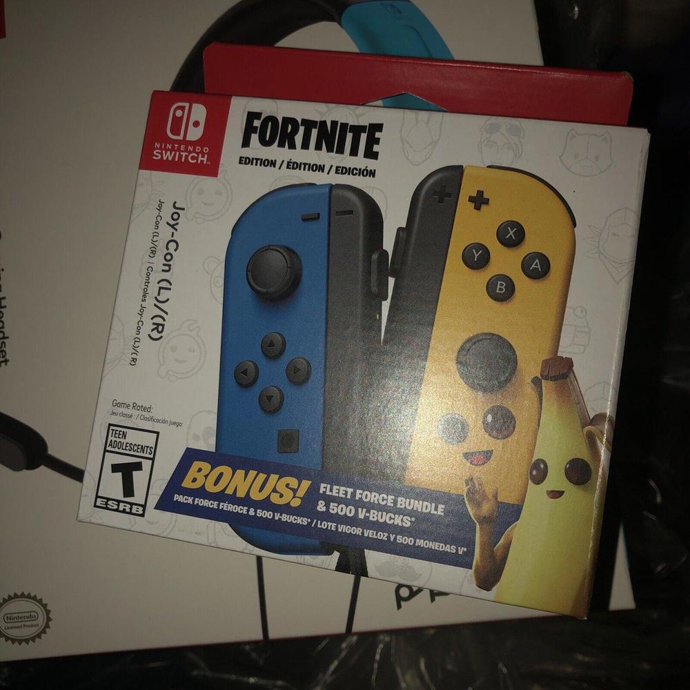 FORTNITE Fleet Force Bundle Nintendo Switch Joy-Con BNIB + EXTRAS FREE